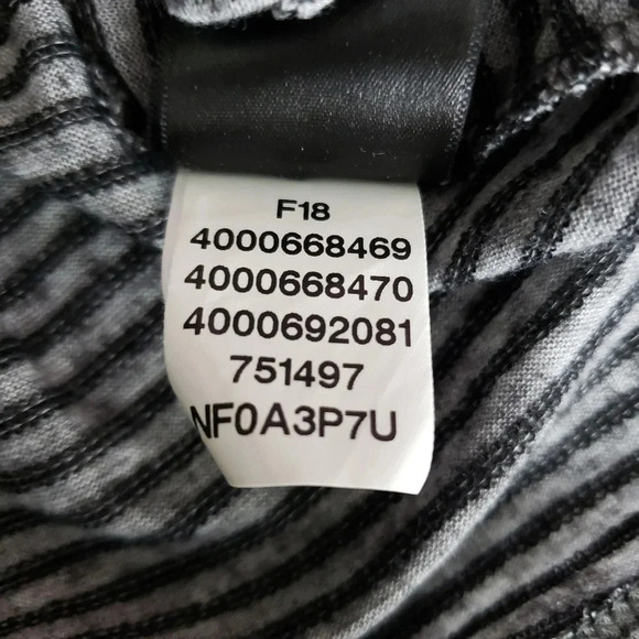 North Face Shirt Gray Striped Long Sleeve Beyond The Wall Split Back Top - Picture 8 of 9